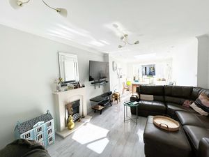 Photo 7- click for photo gallery